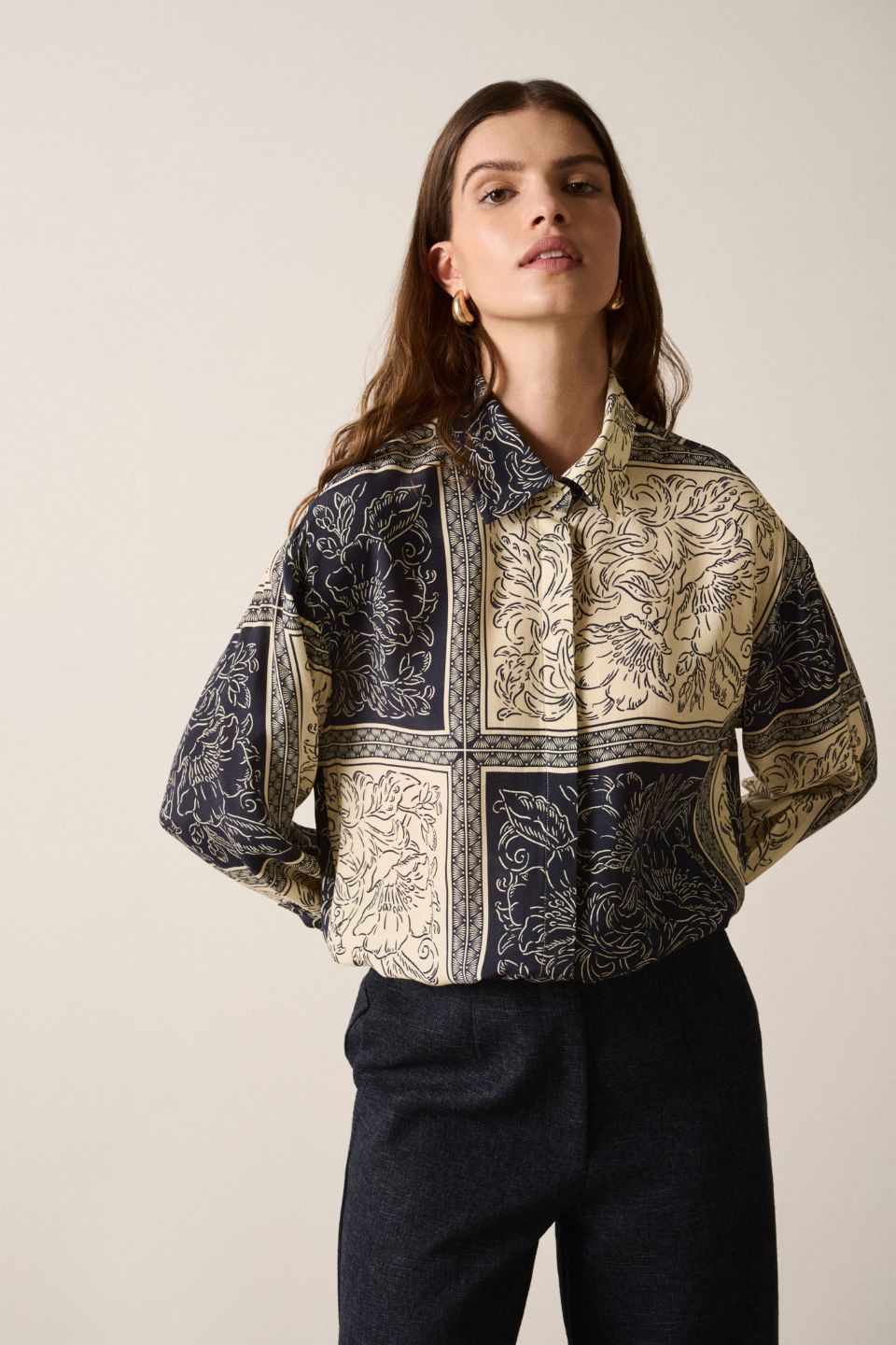 Galerie Drawstring Shirt