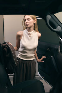 Esmaee Concourse Top, alternate view