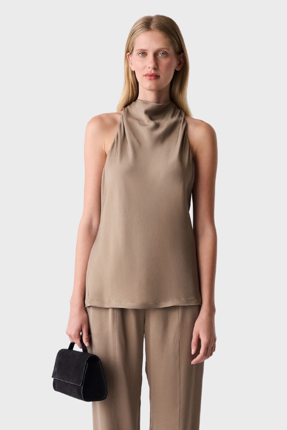 Esmaee Concourse Top, alternate view