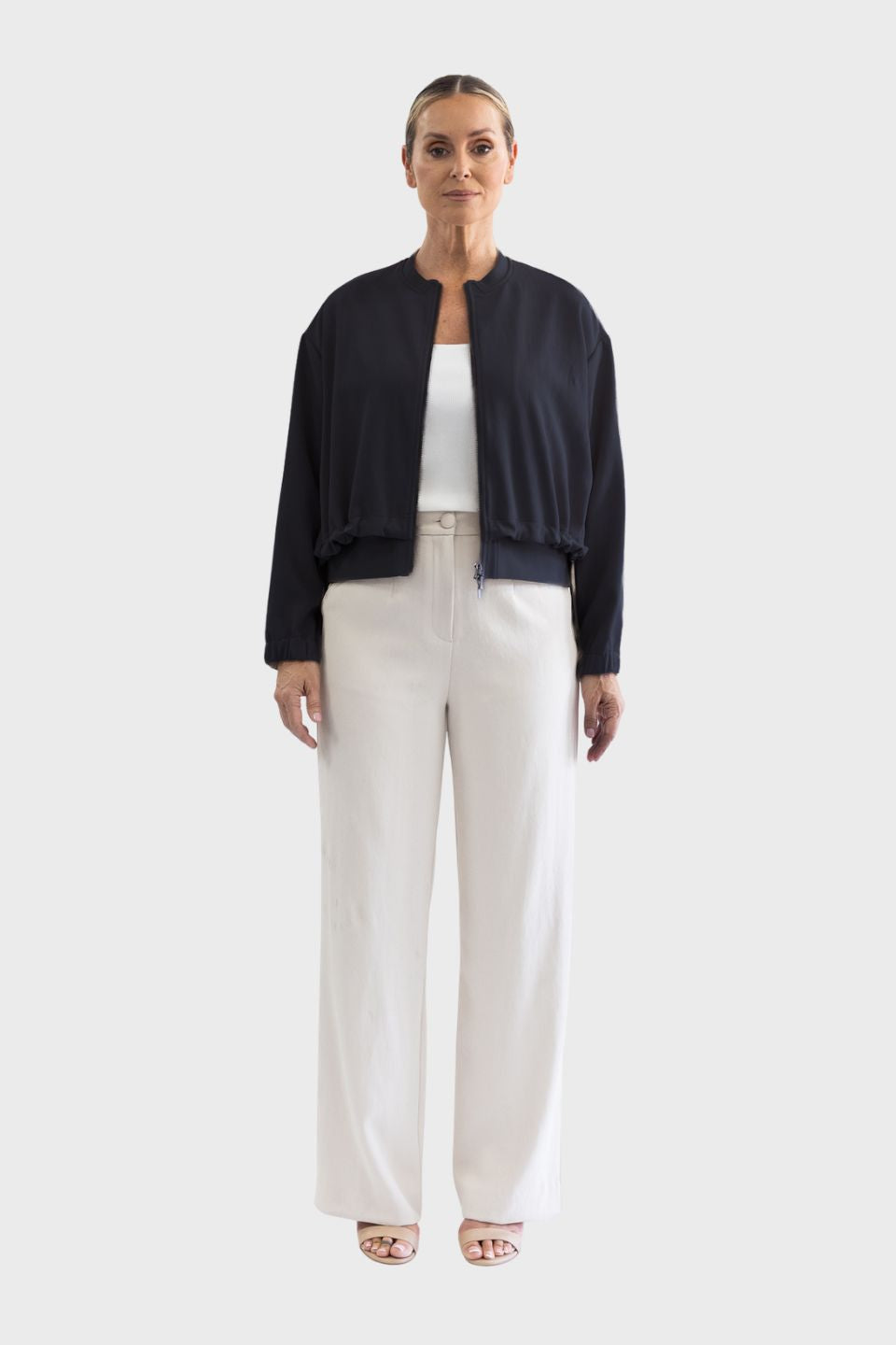 Chiara Bomber