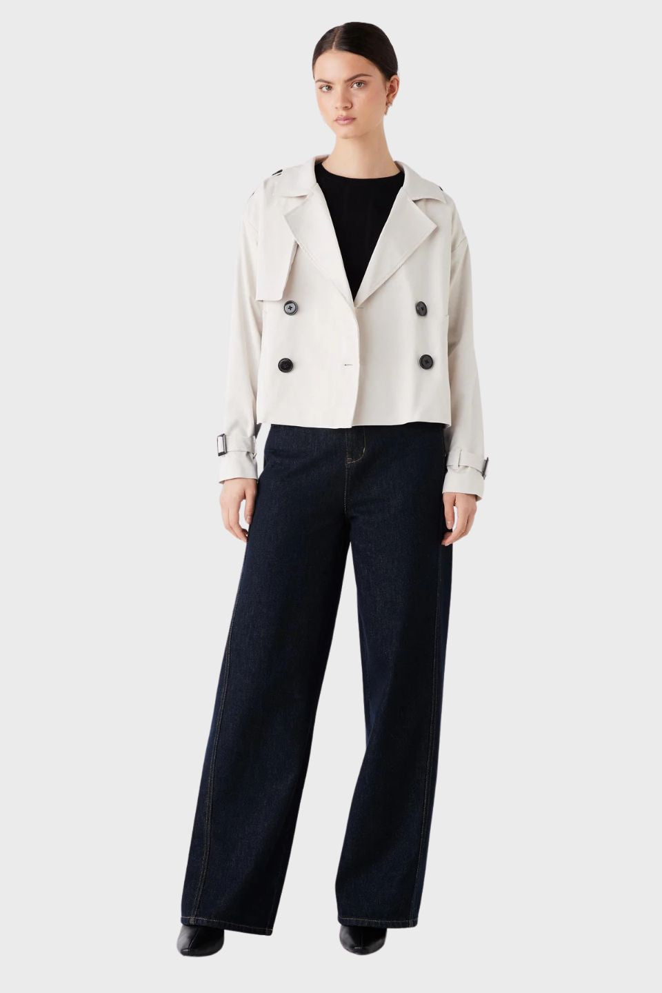 Avenue Cropped Trench