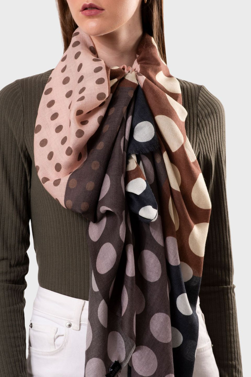 Futura Modern Scarfe
