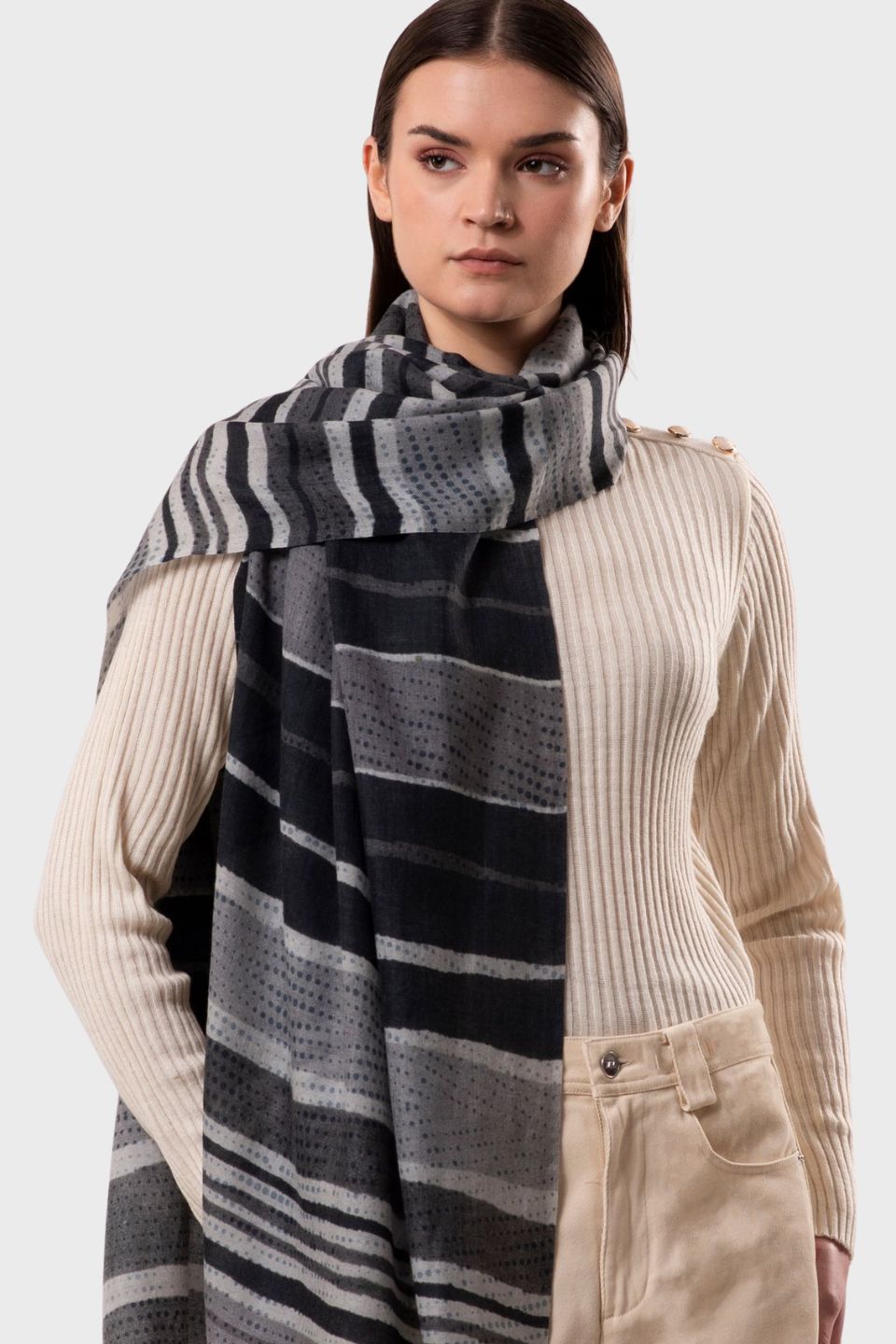 Ripple Abstract Stripe Wool Scarf