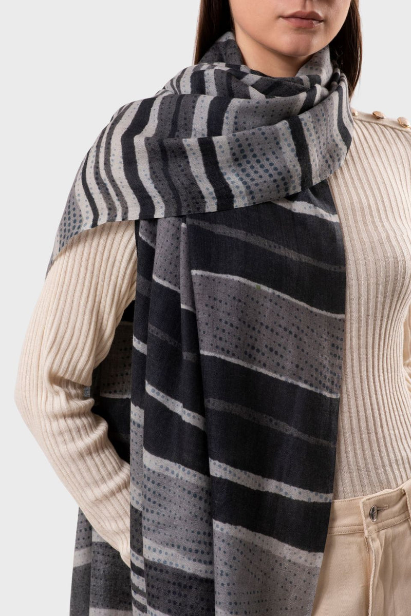 Ripple Abstract Stripe Wool Scarf