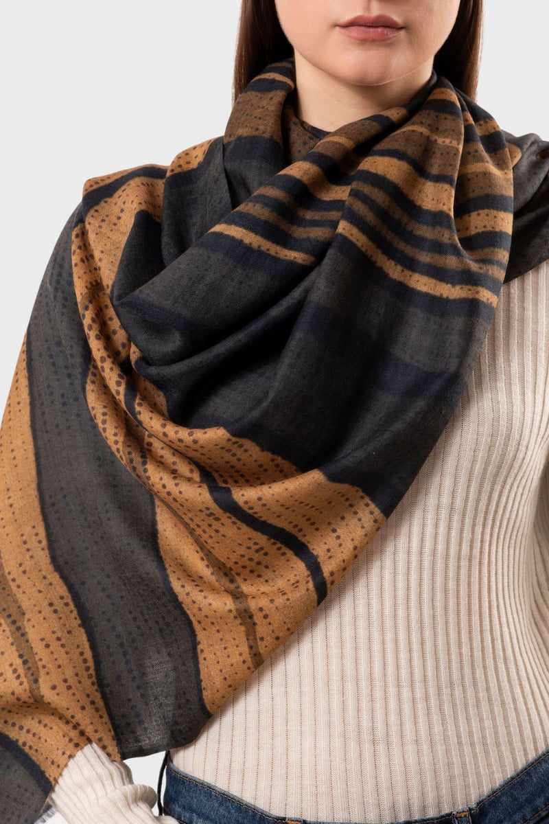 Ripple Abstract Stripe Wool Scarf