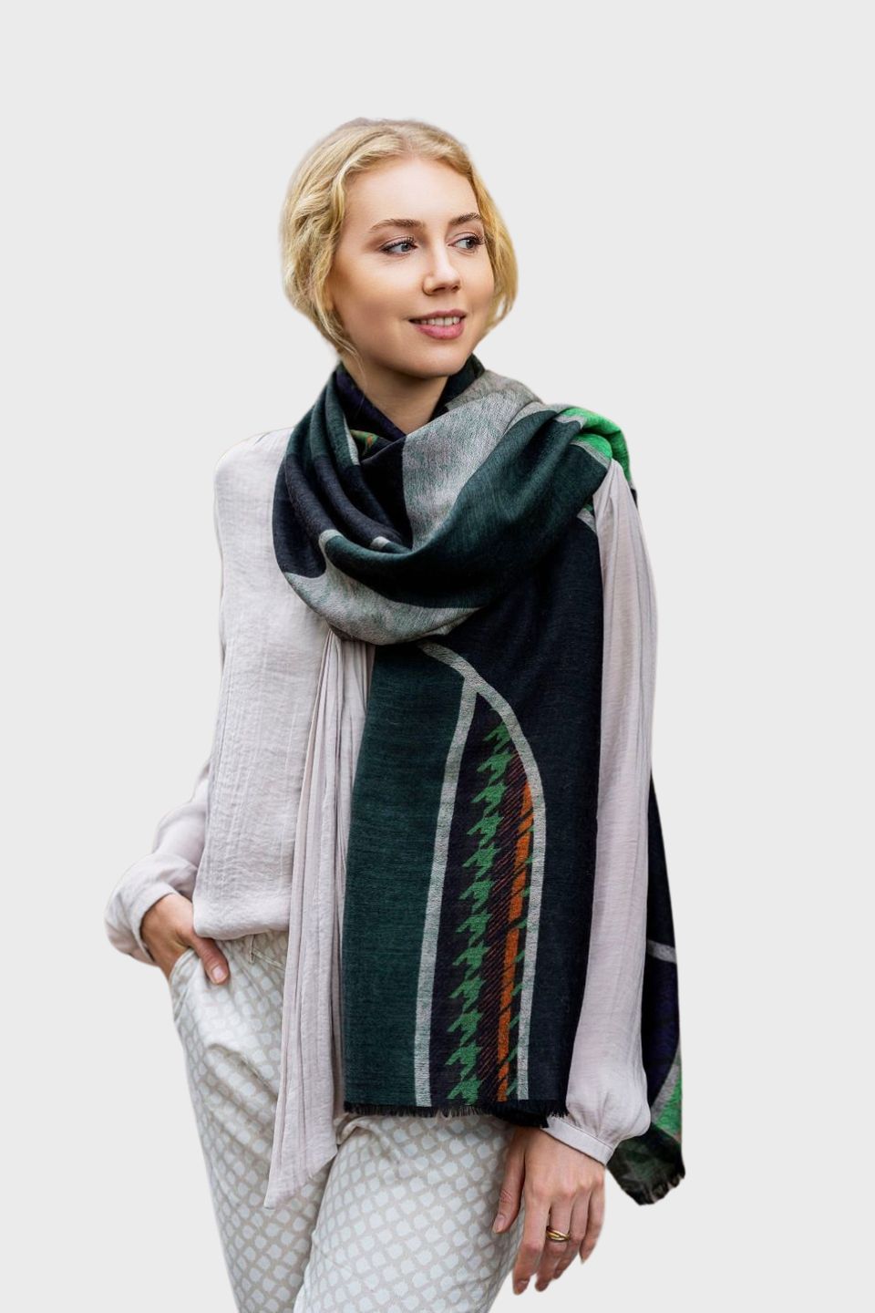 Agnes Maze Houndstooth Wool Scarf