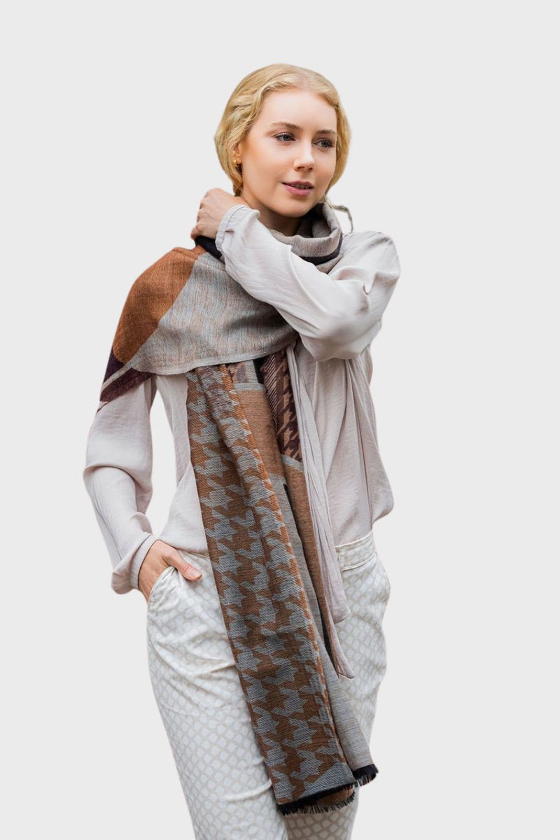 Agnes Maze Houndstooth Wool Scarf