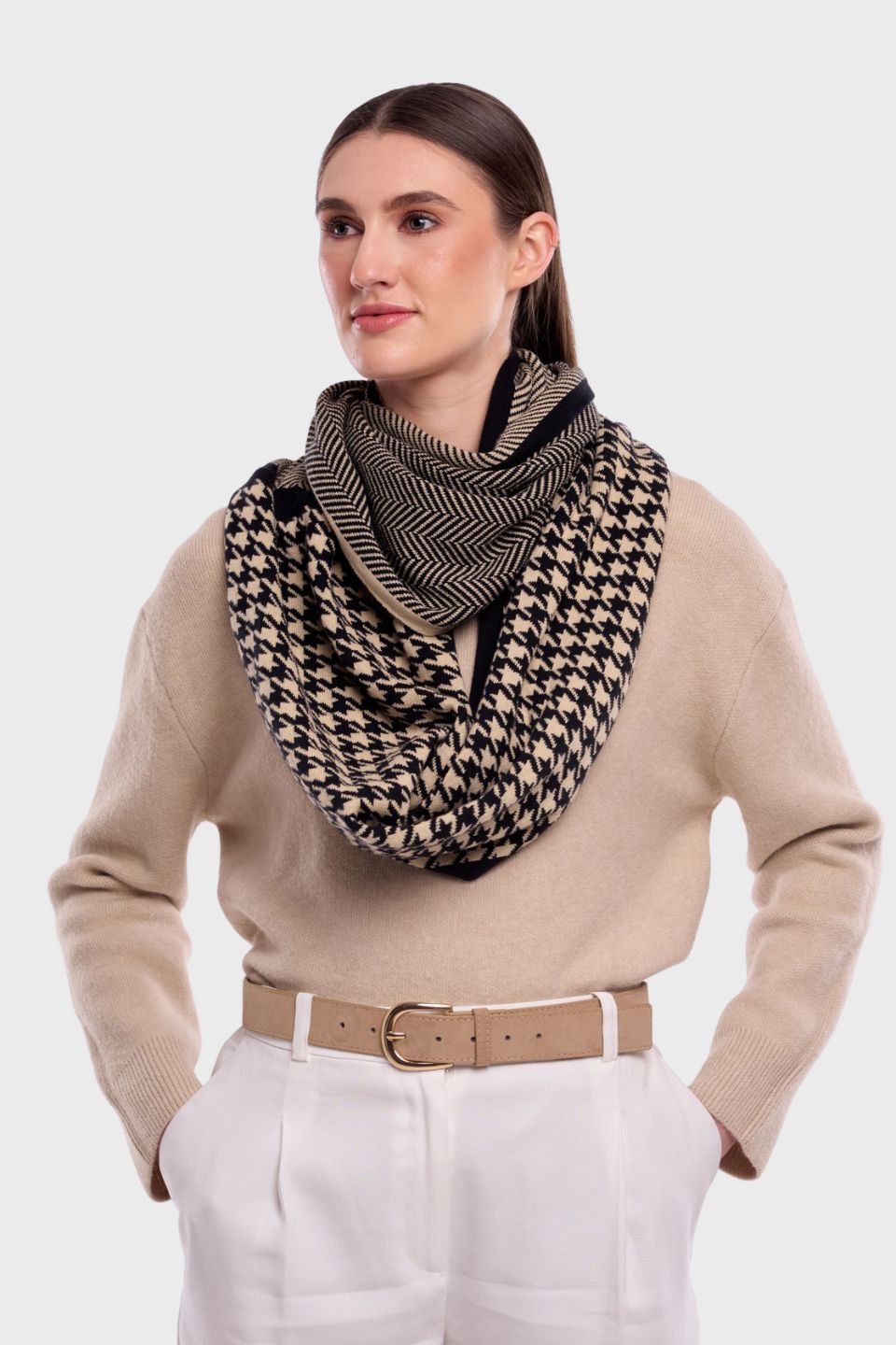Bone & Tooth Knit Loop Scarf