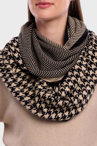 Bone & Tooth Knit Loop Scarf
