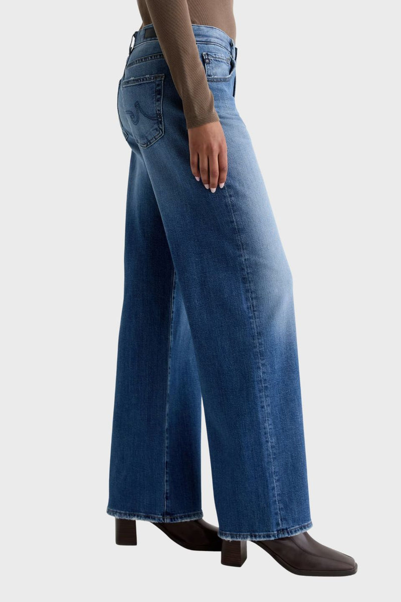 Adria Jeans - Headline