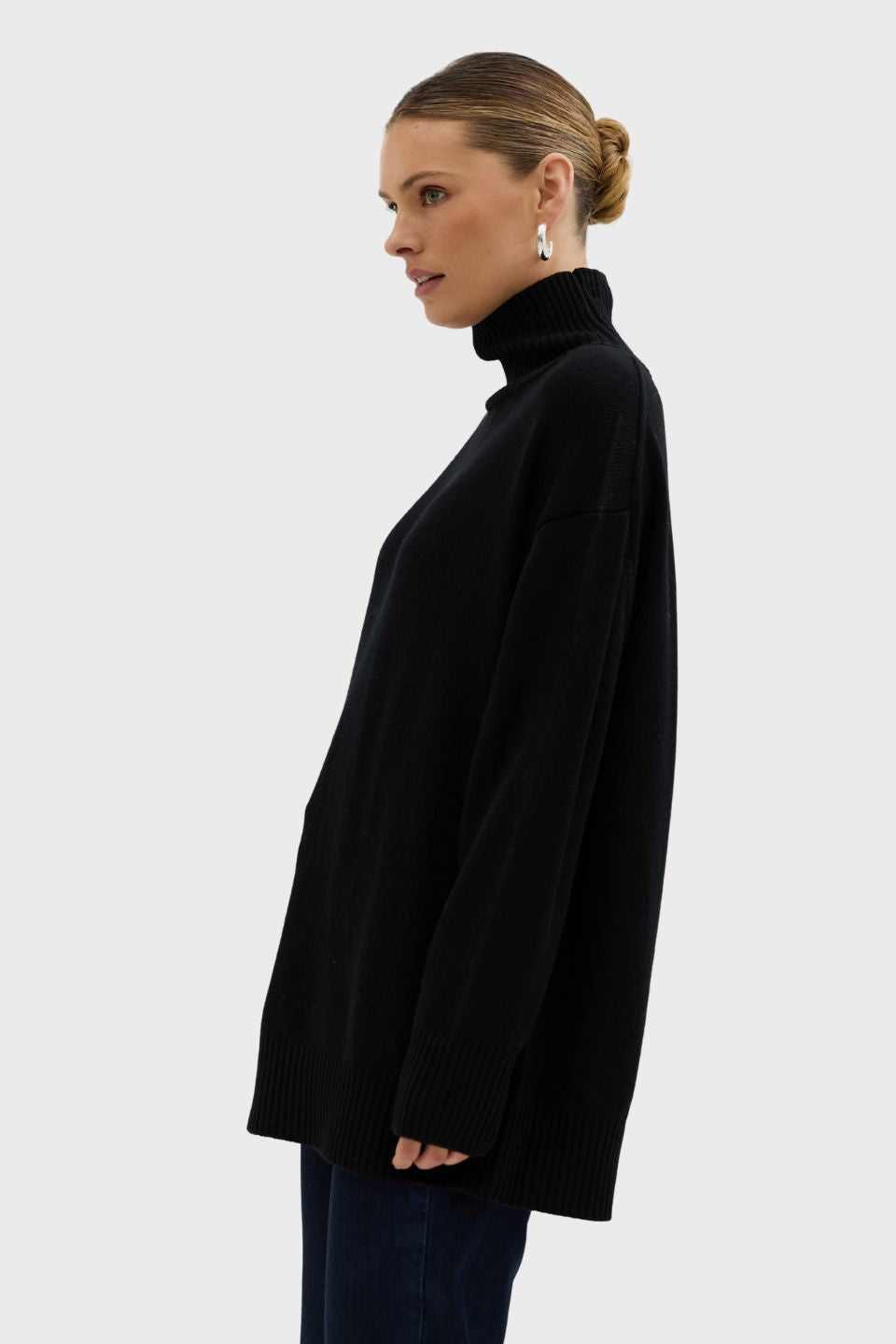 Relaxed Fit Roll Neck