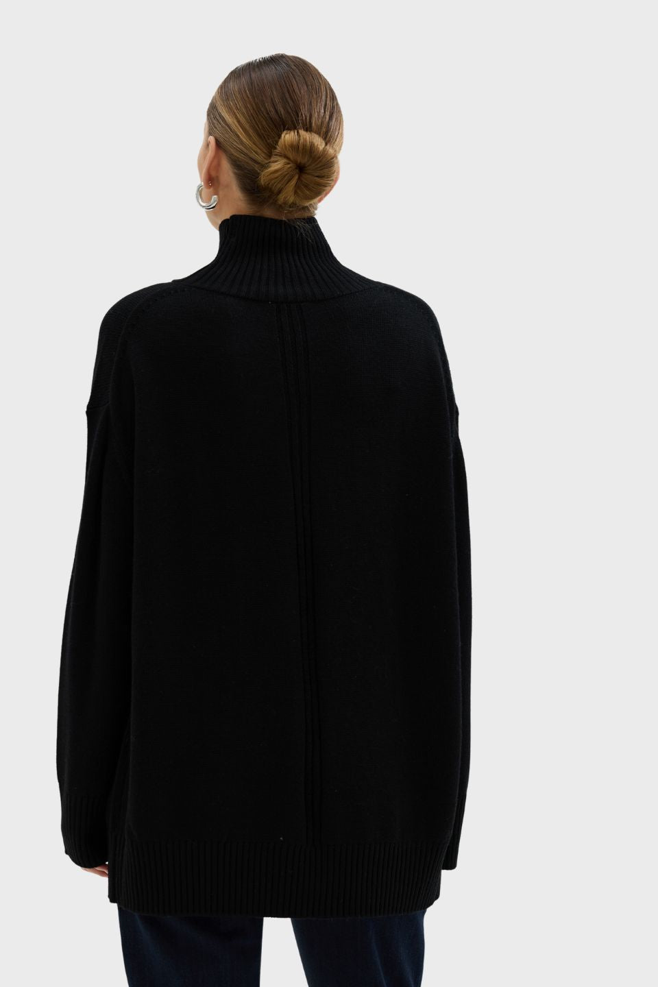 Relaxed Fit Roll Neck