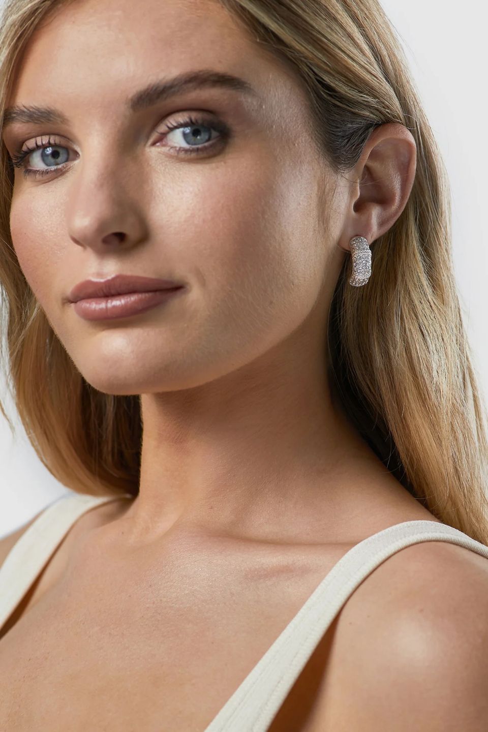 KITTE Marmount Earrings Styler