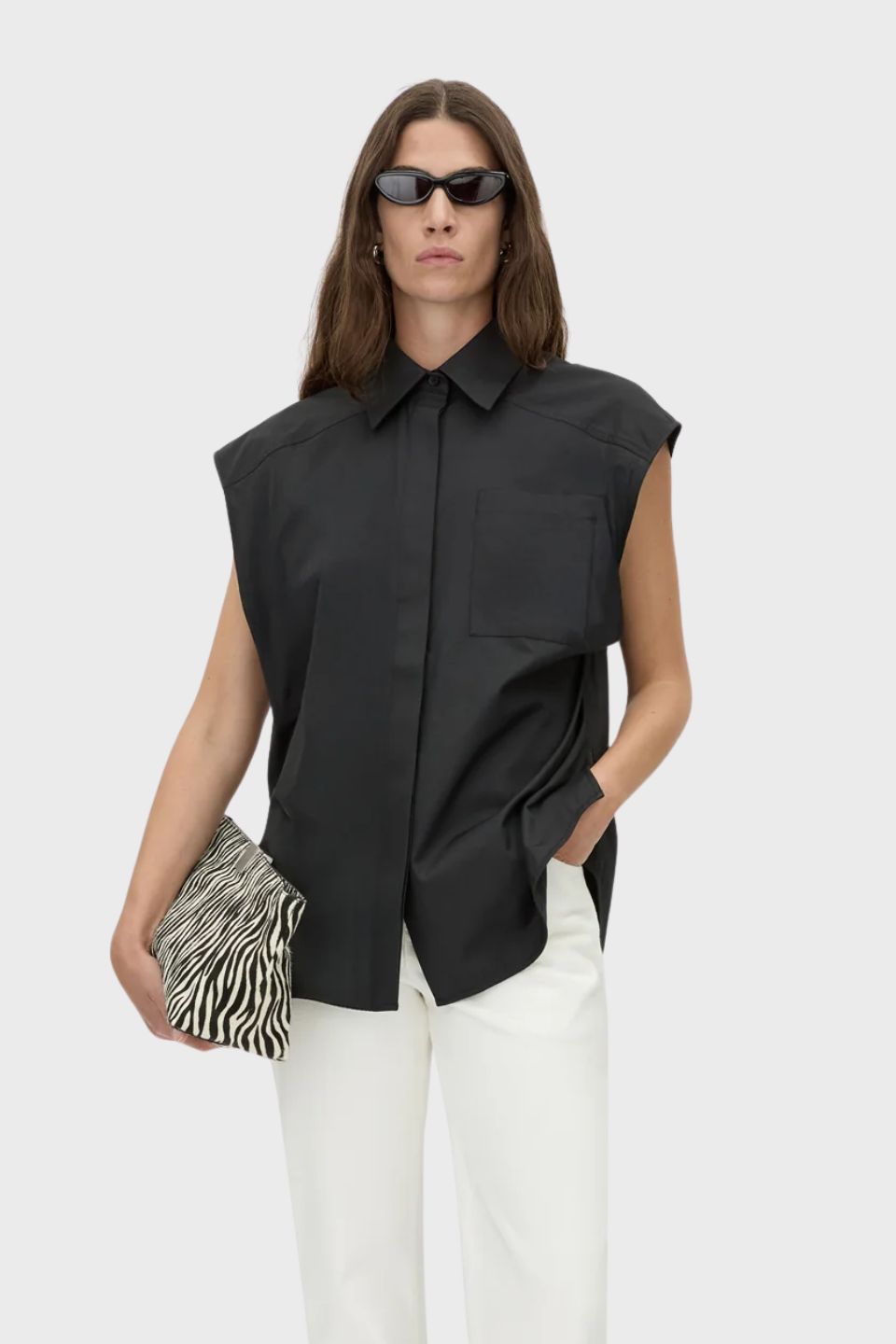 Milo Sleeveless Shirt
