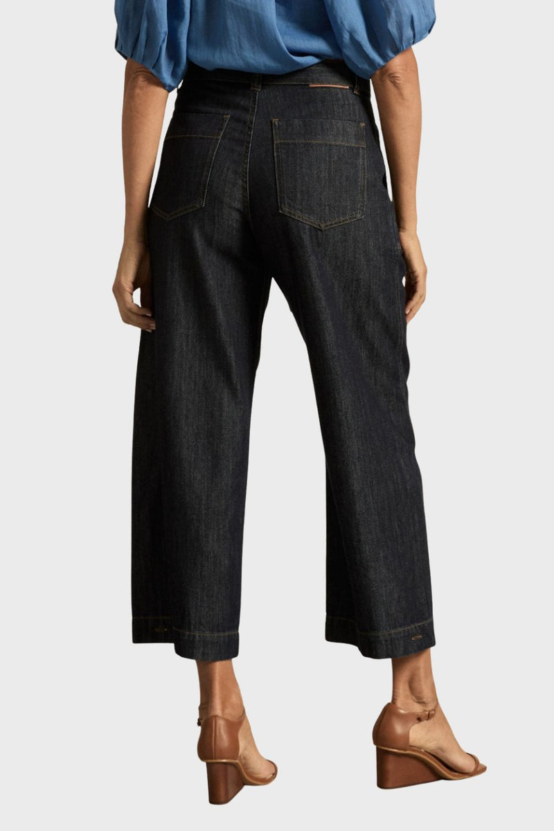 Embark Jean