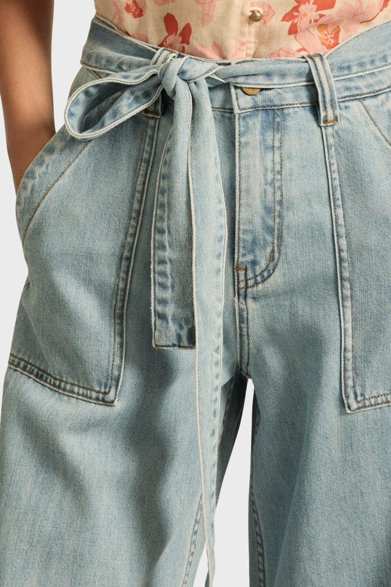 Embark Jean