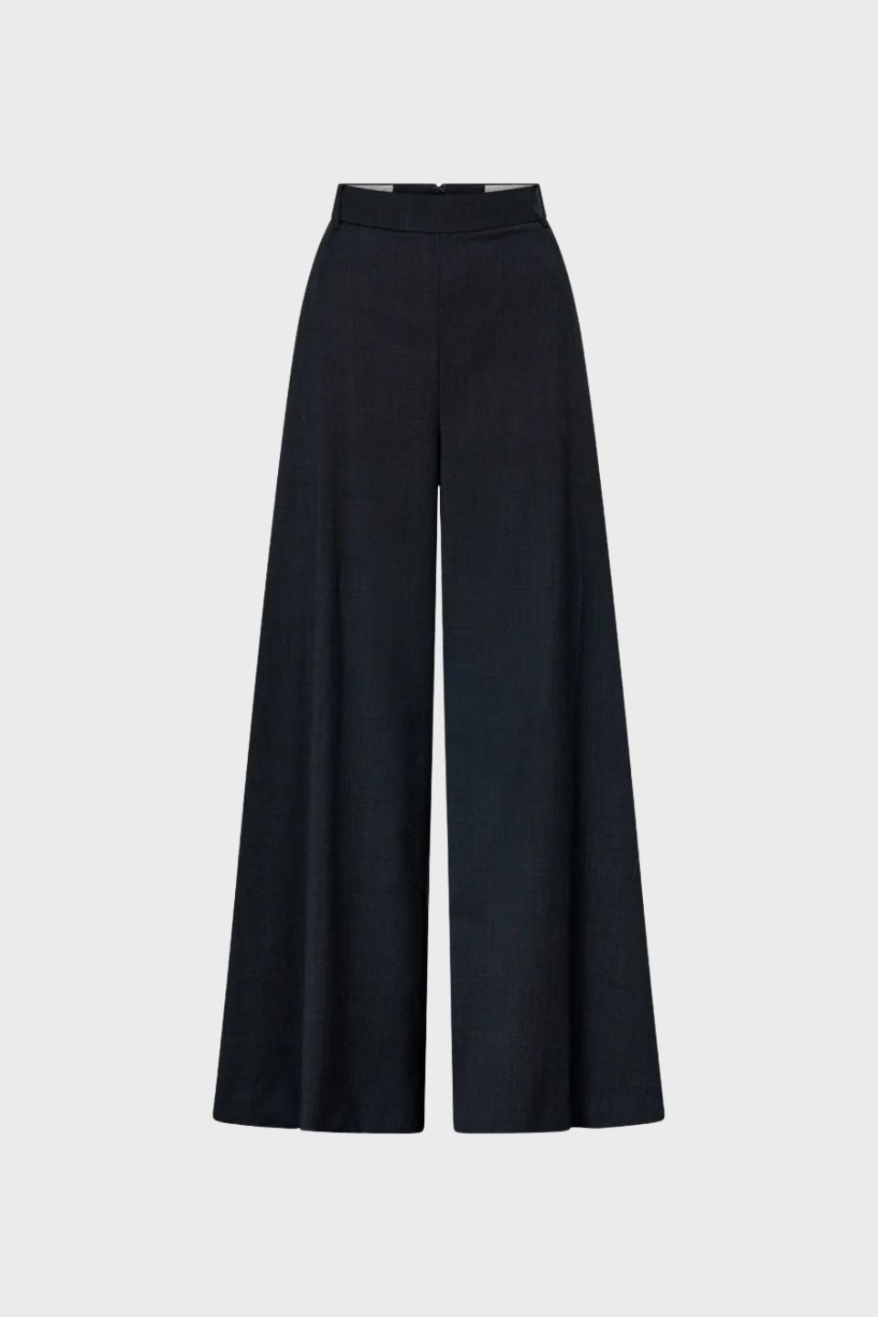 Ascent Wide Leg Side Pleat Pant