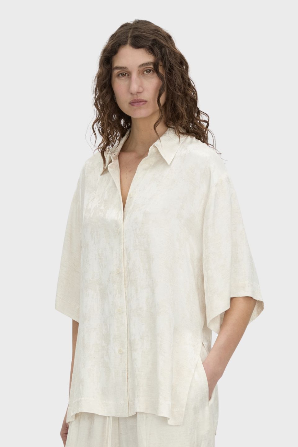 Naidee Satin Short Sleeve Shirt