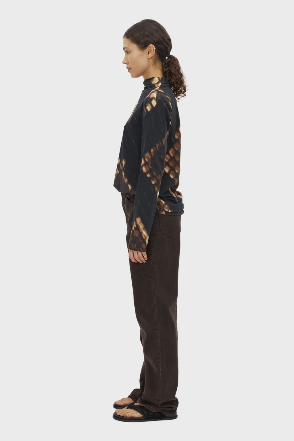 Ephyra Top
