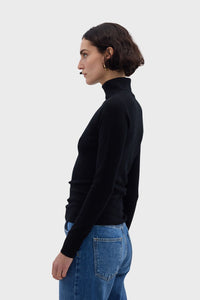 Wool Roll Neck